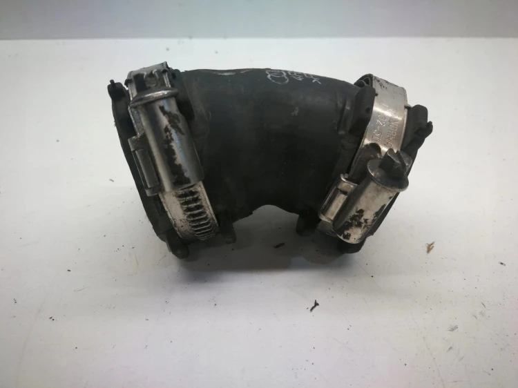 RURA WĄŻ INTERCOOLERA AUDI A6 C6 4F0145980