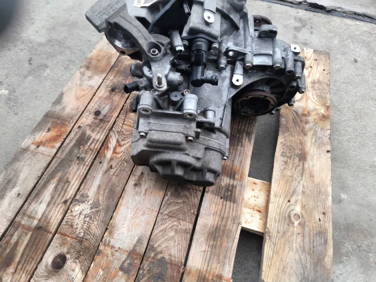 SKRZYNIA BIEGÓW AUDI VW SEAT MANUAL 1.4 TSI TFSI QSZ ORYGINAŁ !!!!