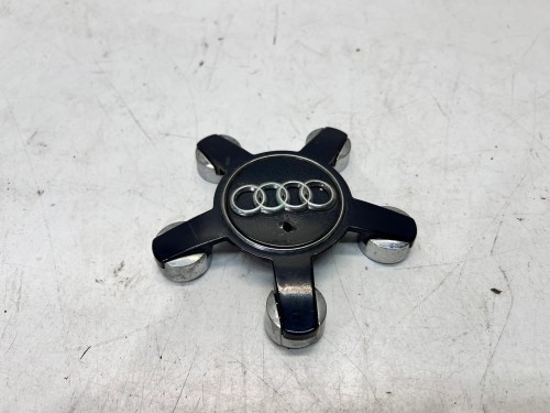 KOŁPAK DEKIELEK AUDI A3 A4 A5 A6 A7 Q3 4F0601165N CZARNE *1*