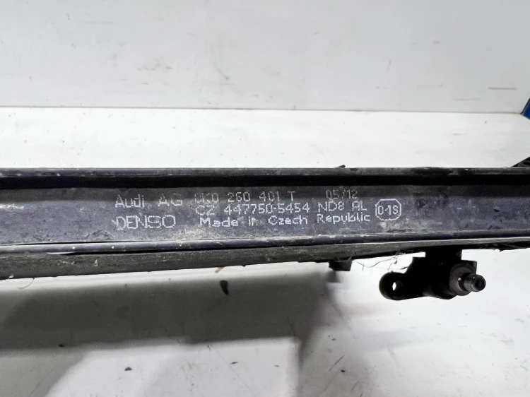 CHŁODNICA KLIMATYZACJI AUDI A4 B8 A5 Q5 8K0260401T BEZ CZUJNIA