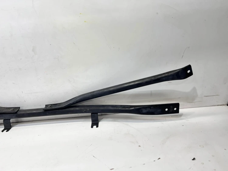 ROZPURKA WSPORNIK AUDI Q5 8R0805629F