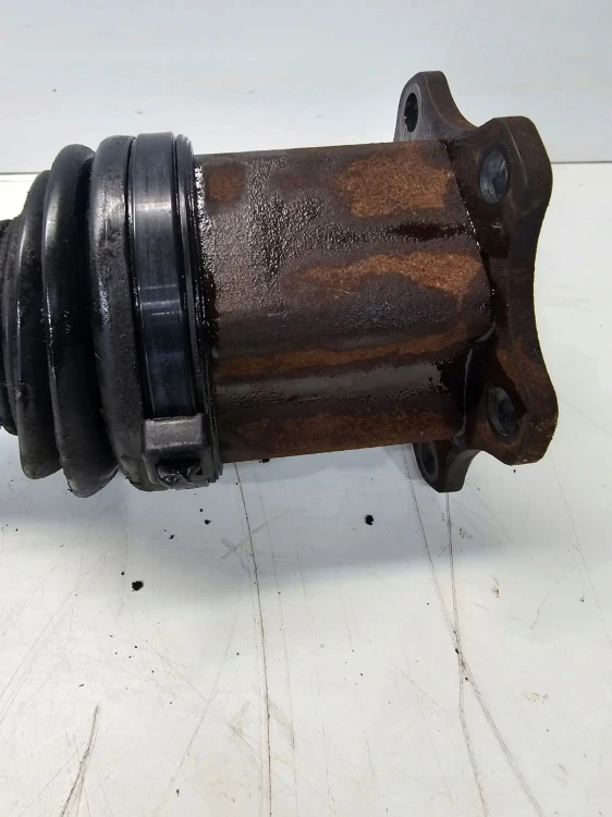 PÓŁOŚ PRAWA AUDI A3 8V VOLKSWAGEN SEAT SKODA 5Q0407272J