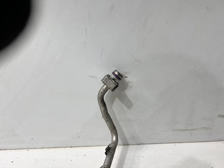 PRZEWÓD WĄŻ KLIMATYZACJI AUDI A4 B8 A5 8T0260710A