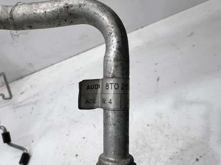 PRZEWÓD WĄŻ KLIMATYZACJI AUDI A4 B8 A5 8T0260710A