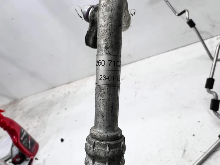PRZEWÓD WĄŻ KLIMATYZACJI AUDI A4 B8 A5 8T0260710A