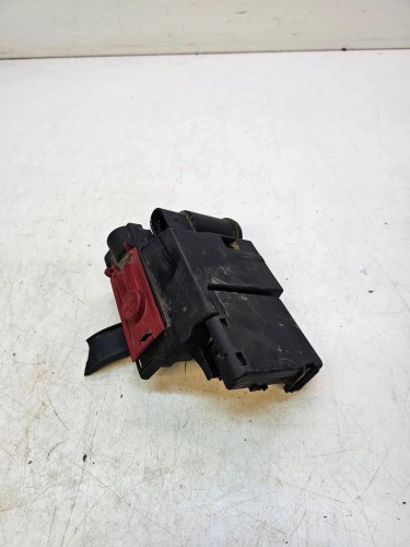 ROZDZIELACZ PRĄDU AUDI A4 B9 A5 8W 8W0941823 8W0941824AP