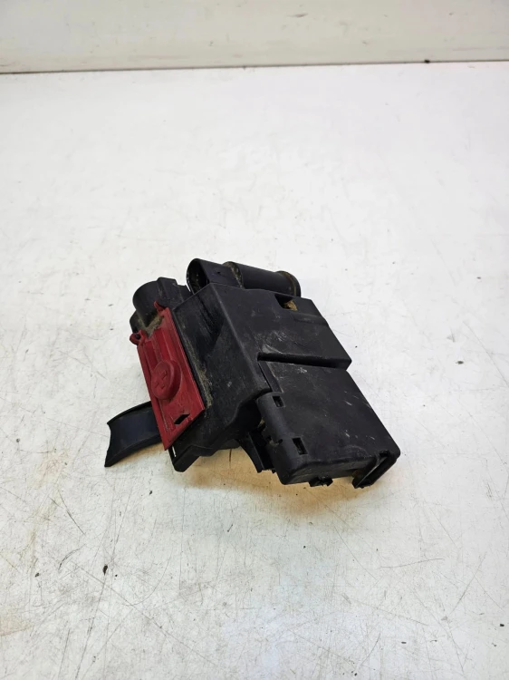 ROZDZIELACZ PRĄDU AUDI A4 B9 A5 8W 8W0941823 8W0941824AP