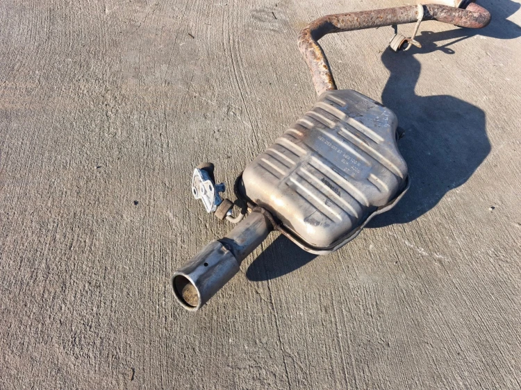 TŁUMIK WYDECH KOMPLET AUDI A4 B7 2.0 ALT 8E0253611BT 8E0253411CJ