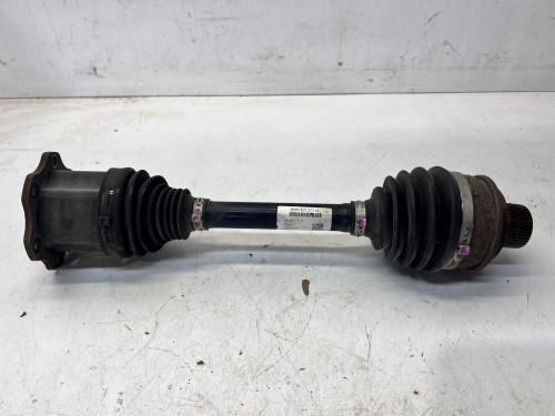 PÓŁOŚ LEWA LUB PRAWA PRZÓD AUDI A4 B9 A5 8W0407271G
