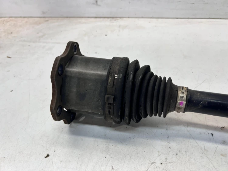 PÓŁOŚ LEWA LUB PRAWA PRZÓD AUDI A4 B9 A5 8W0407271G