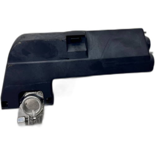 KLEMA PLUSOWA AUDI A4 B9 A5 8W0915459E