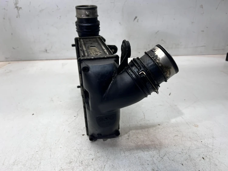 CHŁODNICA POWIETRZA INTERCOOLER AUDI VOLKSWAGEN SEAT SKODA 1J0145803N