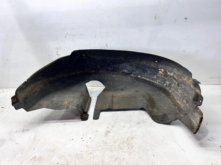 NADKOLE PRAWY TYŁ PLASTIKOWE AUDI A3 8L 8L0810172 15/26