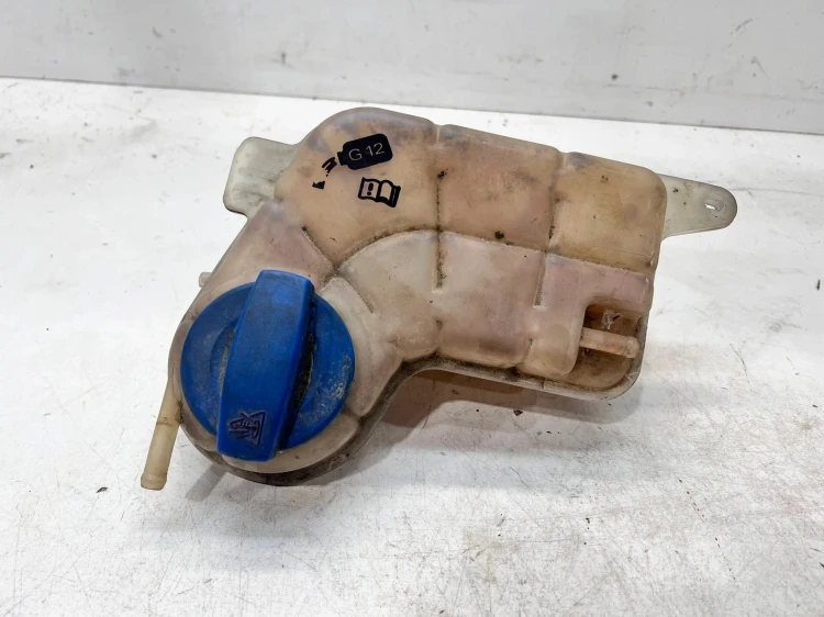 ZBIORNIK WYRÓWNAWCZY AUDI A6 C6 2.7 3.0 4F0121403B