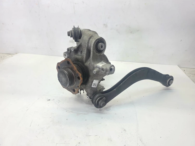 ZWROTNICA WAHACZE PIASTA PRAWY TYŁ AUDI A4 B9 A5 8W 8W0505432T 8W0505460F 2