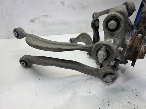 WAHACZE ZWROTNICA LEWY TYŁ AUDI A6 C8 A7 80A505459B 4K0505431C
