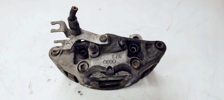 ZACISK HAMULCOWY JARZMO LEWY AUDI A6 C6 973 320MM