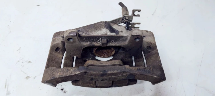 ZACISK HAMULCOWY JARZMO LEWY AUDI A6 C6 973 320MM
