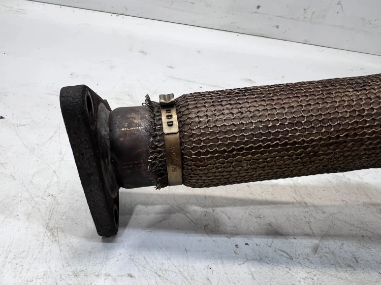 RURA KOLEKTORA WYDECHOWEGO PRAWA AUDI A4 B7 059131790N