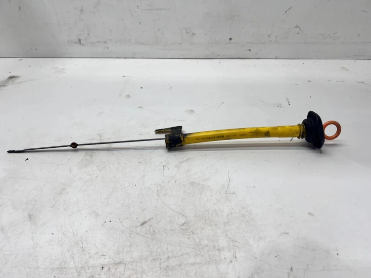 MIARKA POZIOMU OLEJU BAGNET AUDI VOLKSWAGEN SEAT SKODA 1.9 TDI 038103663C