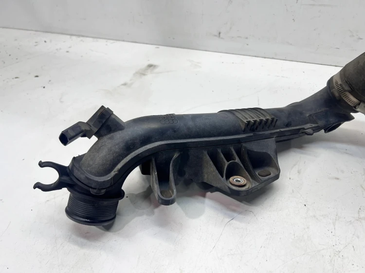 RURA PRZEWÓD INTERCOOLERA AUDI A4 B8 A5 8T Q5 8R 8K0145673AE 8K0145873H