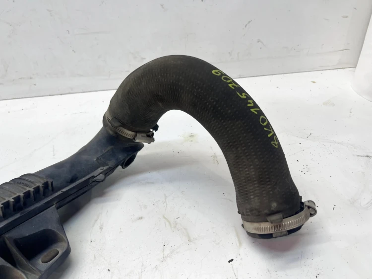 RURA PRZEWÓD INTERCOOLERA AUDI A4 B8 A5 8T Q5 8R 8K0145673AE 8K0145873H