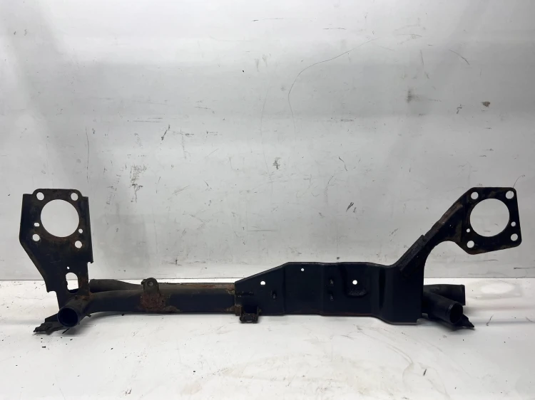 RURA PRZEWÓD INTERCOOLERA Z PASA PRZEDNIEGO AUDI A4 B7 3.0 TDI 8E0199521DM