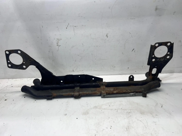 RURA PRZEWÓD INTERCOOLERA Z PASA PRZEDNIEGO AUDI A4 B7 3.0 TDI 8E0199521DM