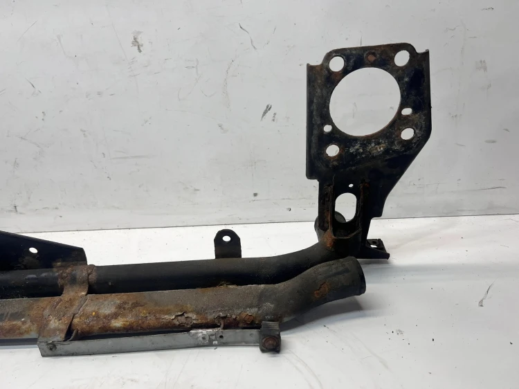 RURA PRZEWÓD INTERCOOLERA Z PASA PRZEDNIEGO AUDI A4 B7 3.0 TDI 8E0199521DM