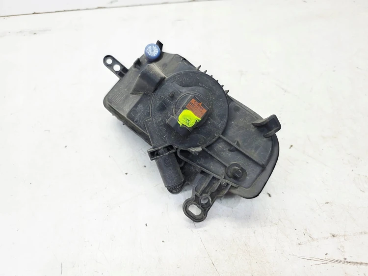 HALOGEN LAMPA PRZECIWMGIELNA PRAWY PRZÓD AUDI A5 8T LIFT 8T0941700F