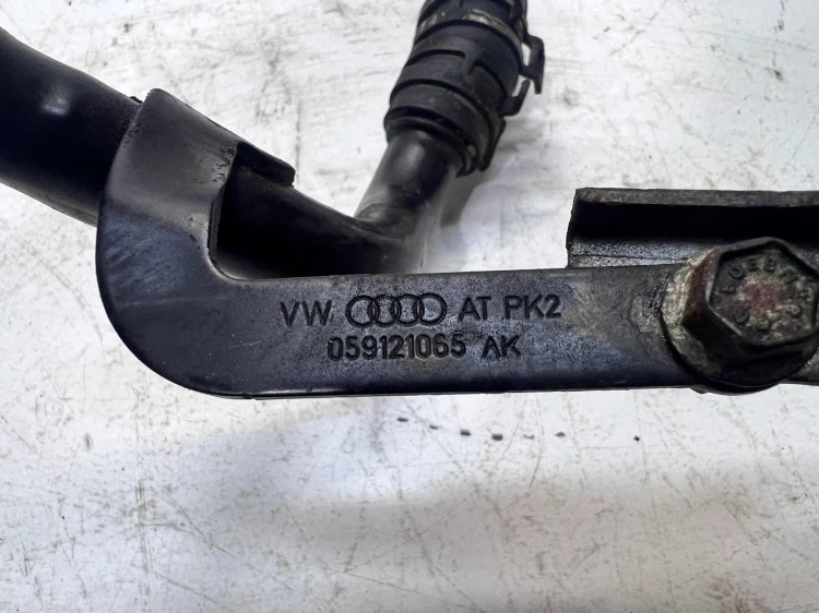 PRZEWÓD WĄŻ WODY AUDI A6 C6 2.7 3.0 059121065AK