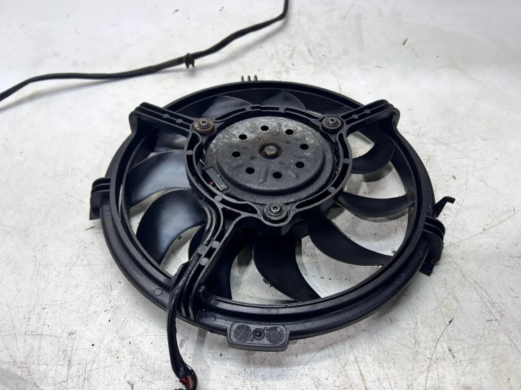 WIATRAK WENTYLATOR AUDI A4 B7 8E0959455Q 874586E