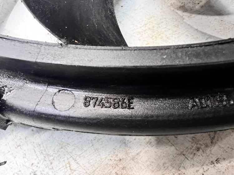 WIATRAK WENTYLATOR AUDI A4 B7 8E0959455Q 874586E