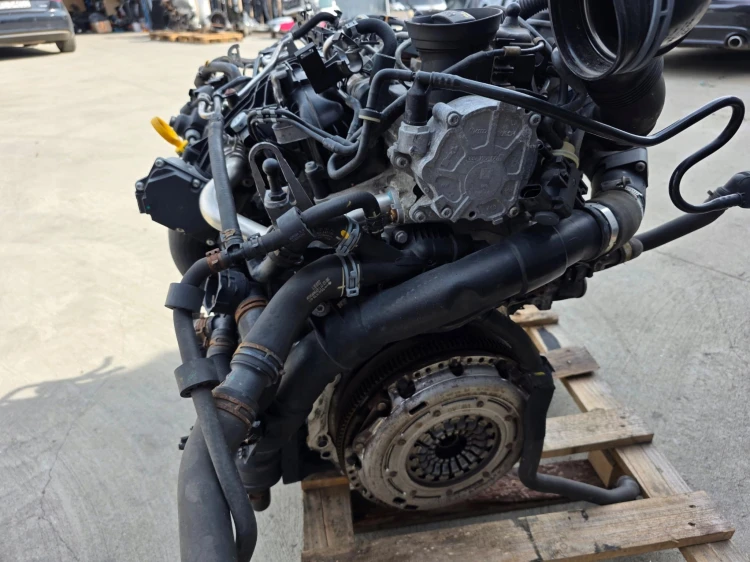 SILNIK KOMPLETNY AUDI VW SEAT SKODA 2.0 TDI CFF CFFB 137882 KM ORYGINAŁ !!!