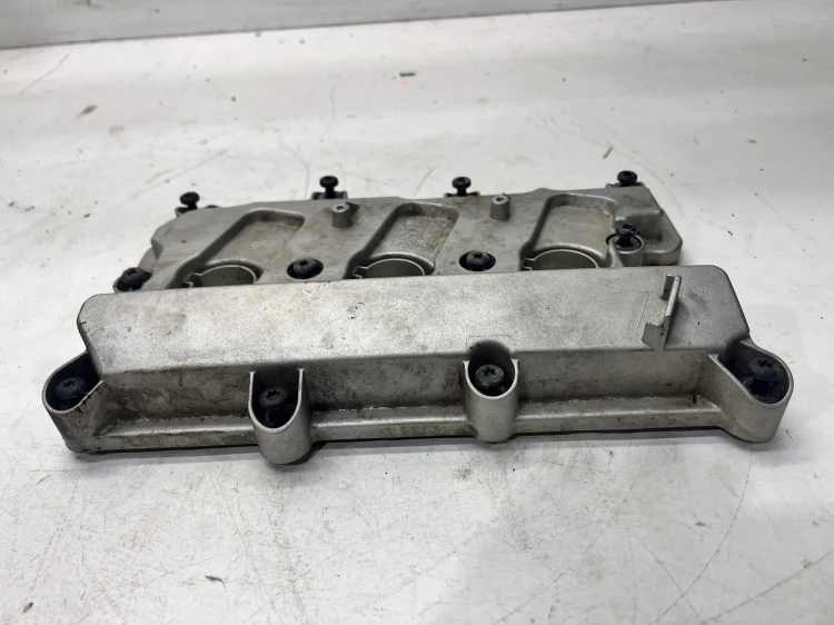 POKRYWA ZAWORÓW PRAWA AUDI A6 C7 A7 Q7 3.0 TFSI 06E103472Q