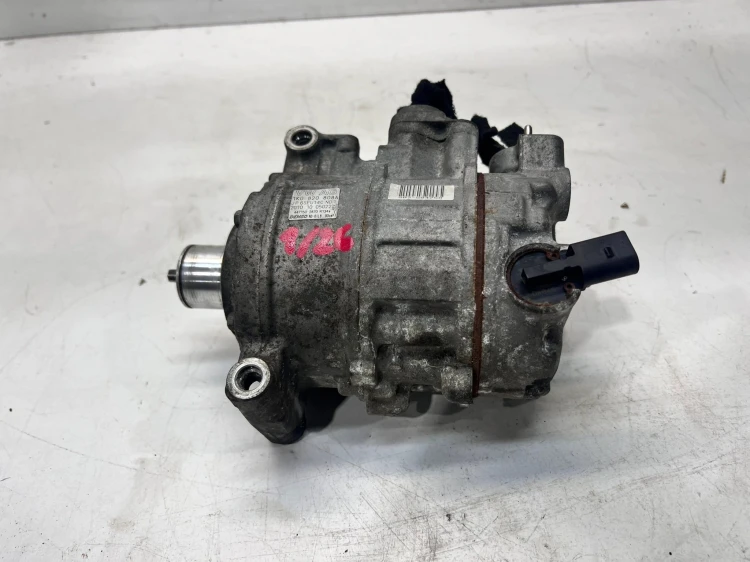 SPRĘŻARKA KOMPRESOR KLIMATYZACJI AUDI VOLKSWAGEN SEAT SKODA 1K0820808A 1/26