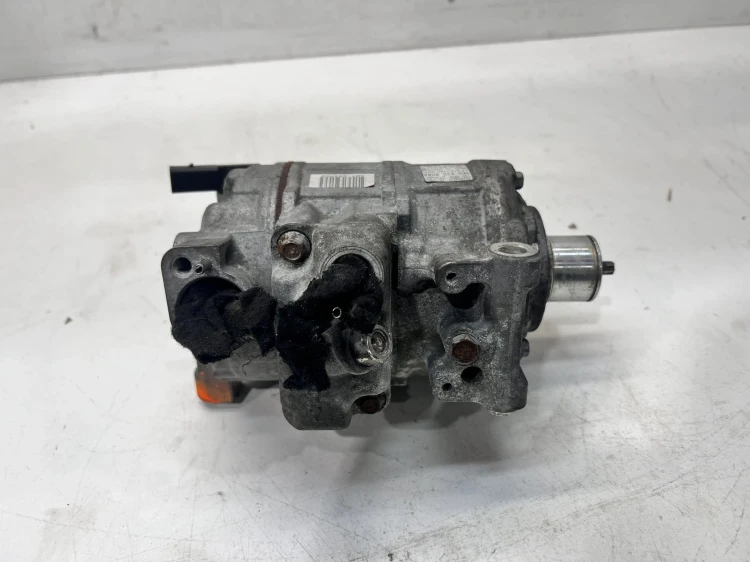 SPRĘŻARKA KOMPRESOR KLIMATYZACJI AUDI VOLKSWAGEN SEAT SKODA 1K0820808A 1/26