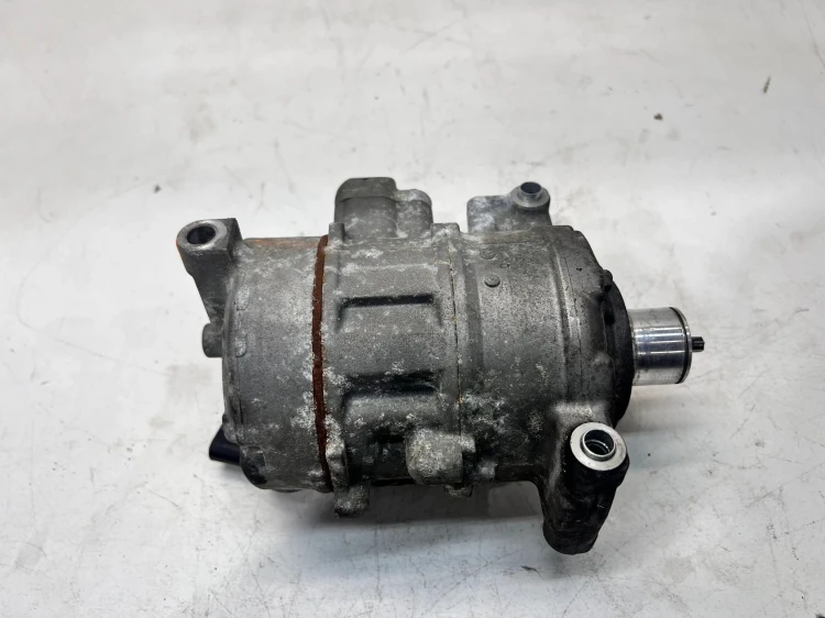 SPRĘŻARKA KOMPRESOR KLIMATYZACJI AUDI VOLKSWAGEN SEAT SKODA 1K0820808A 1/26