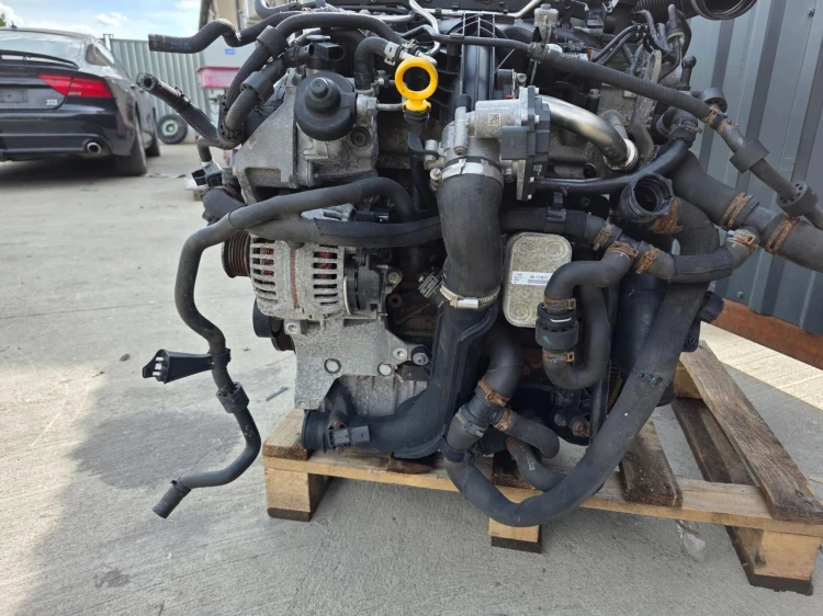 SILNIK KOMPLETNY AUDI VW SEAT SKODA 2.0 TDI CFF CFFB 137882 KM ORYGINAŁ !!!