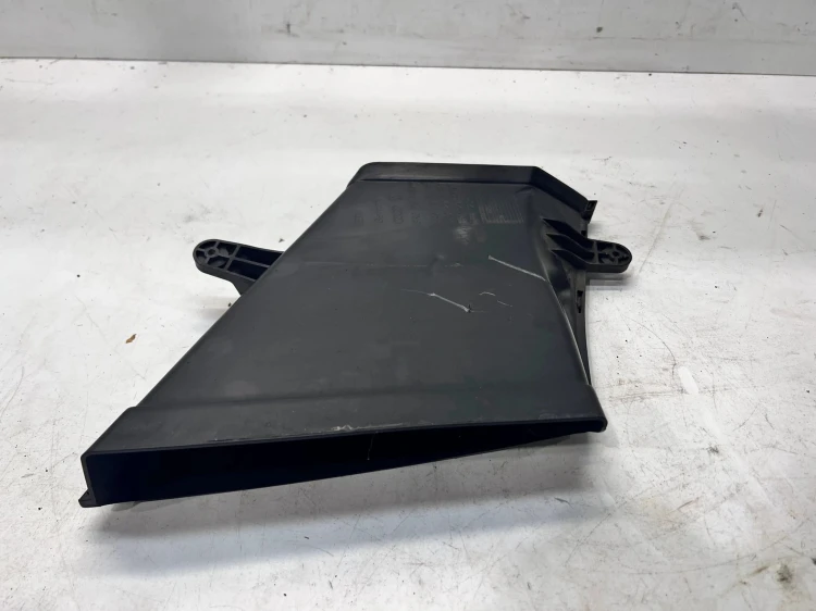 WLOT DOLOT POWIETRZA AUDI Q5 8R 8R0129618F