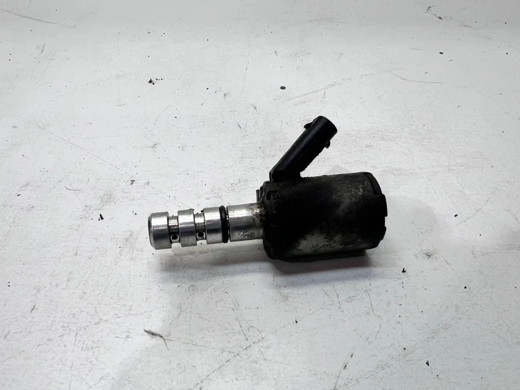 CZUJNIK CIŚNIENIA OLEJU ZAWÓR AUDI VOLKSWAGEN SEAT SKODA TDI 04L906455B
