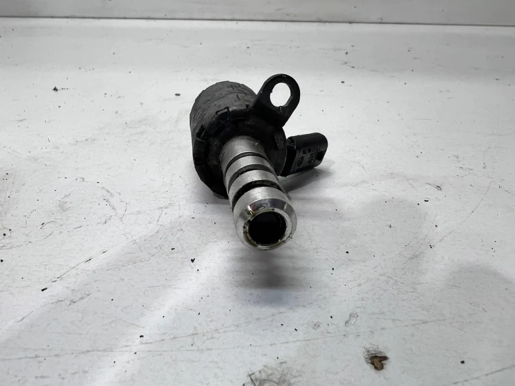 CZUJNIK CIŚNIENIA OLEJU ZAWÓR AUDI VOLKSWAGEN SEAT SKODA TDI 04L906455B