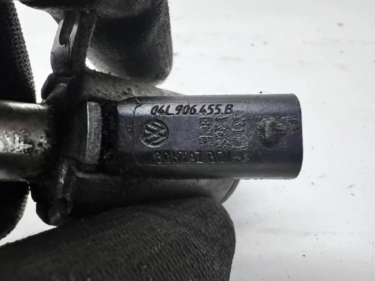 CZUJNIK CIŚNIENIA OLEJU ZAWÓR AUDI VOLKSWAGEN SEAT SKODA TDI 04L906455B