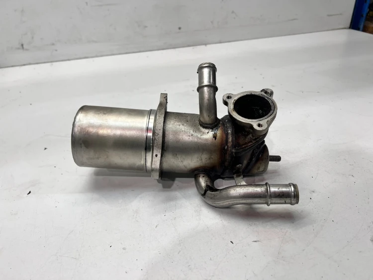 CHŁODNICA SPALIN EGR AUDI VOLKSWAGEN SEAT SKODA 2.0 TDI 04L131512A