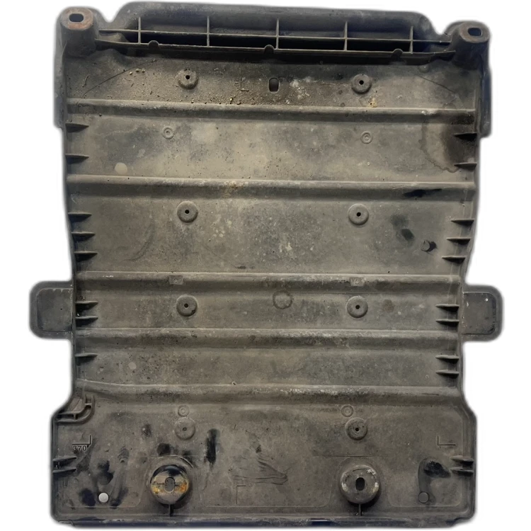 OSŁONA PŁYTA PODWOZIA AUDI A3 8V VOLKSWAGEN SEAT SKODA 5Q0825230H 1/26