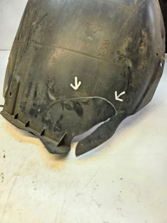 NADKOLE LEWY PRZÓD AUDI A3 8P 8P0821171G