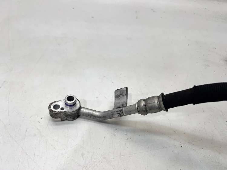 WĄŻ PRZEWÓD KLIMATYZACJI AUDI A4 B9 8W0816721B