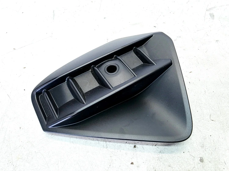 KRATKA ATRAPA ZAŚLEPKA ZDERZAKA LEWA AUDI Q4 E-TRON 89A807681 9B9