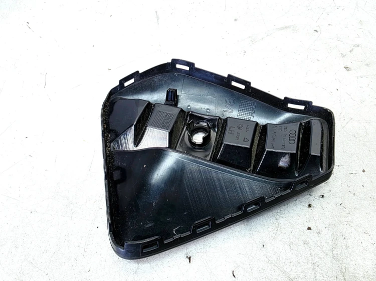 KRATKA ATRAPA ZAŚLEPKA ZDERZAKA LEWA AUDI Q4 E-TRON 89A807681 9B9
