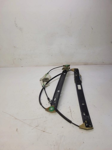 MECHANIZM SZYBY PRAWY PRZÓD AUDI A8 D4 4H0837461B